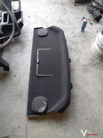 hoeden plank Mercedes w124 sedan  beschikbaar voor biedingen