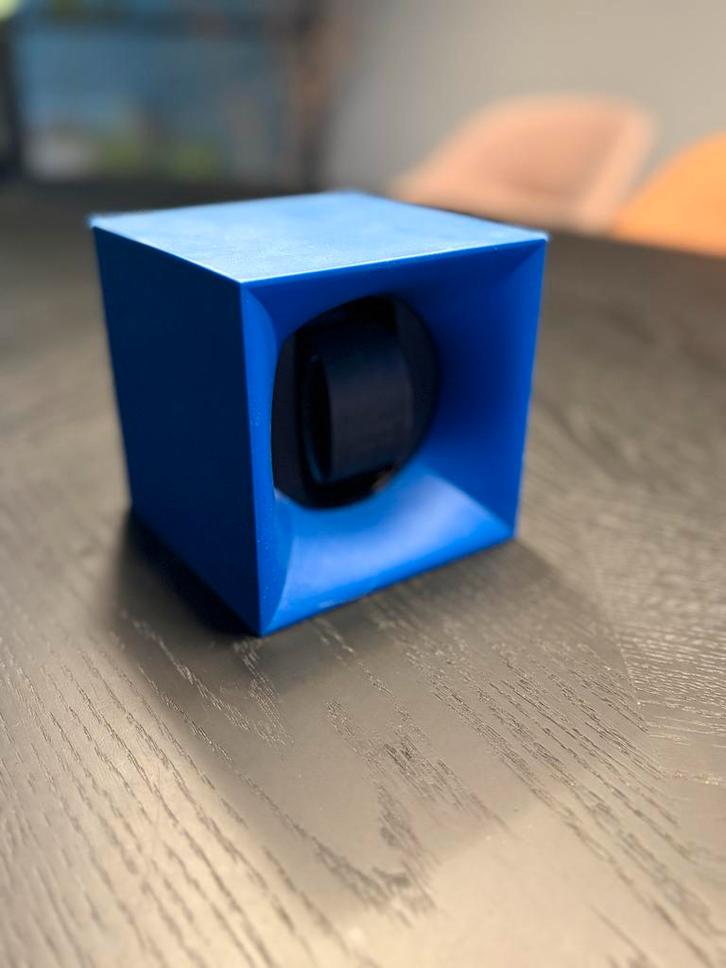 Kubik Watchwinder - Blauw met Doos, Sieraden, Tassen en Uiterlijk, Overige Accessoires, Zo goed als nieuw, Ophalen of Verzenden