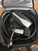Tesla thuis lader/ mobile connector, Auto diversen, Laadpalen, Ophalen, Zo goed als nieuw, Laadkabel