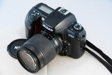 Nikon F60 body met AF Nikkor 28-80mm/3.5-5.6D SUPERSTAAT beschikbaar voor biedingen