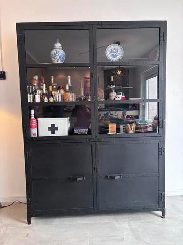 Giga Meubel Marcia Vitrinekast Buffetkast zwart Industrieel beschikbaar voor biedingen