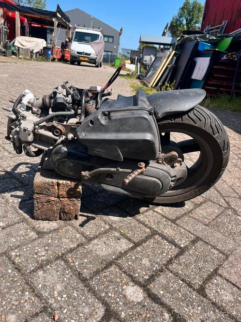 Yamaha neo’s blok / minarelli horizontaal, Fietsen en Brommers, Brommeronderdelen | Scooters, Ophalen