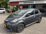 Toyota Aygo 1.0 VVT-i Now 1e Eign Dealer Onderhouden, Auto's, Toyota, Voorwielaandrijving, Euro 5, Gebruikt, 4 stoelen