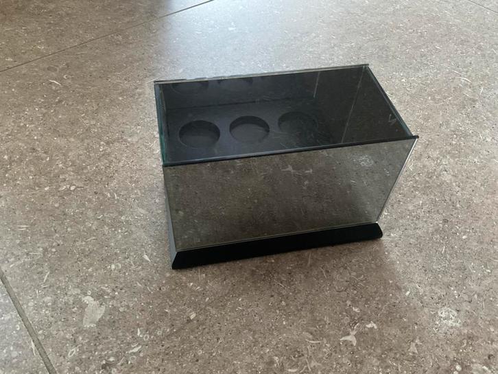 Spiegelbox Waxinelichthouder voor 3 waxinelichtjes  (KWF), Huis en Inrichting, Woonaccessoires | Kandelaars en Kaarsen, Zo goed als nieuw