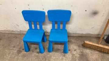 Kinderstoel kinderstoeltjes 2x beschikbaar voor biedingen
