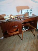 Vendomatic naaimachine type 7744.  V & D, Antiek en Kunst, Antiek | Naaimachines, Ophalen