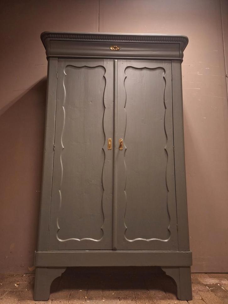 Groene biedermeier meidenkast kledingkast bezorgen mogelijk, Antiek en Kunst, Antiek | Meubels | Kasten, Ophalen of Verzenden