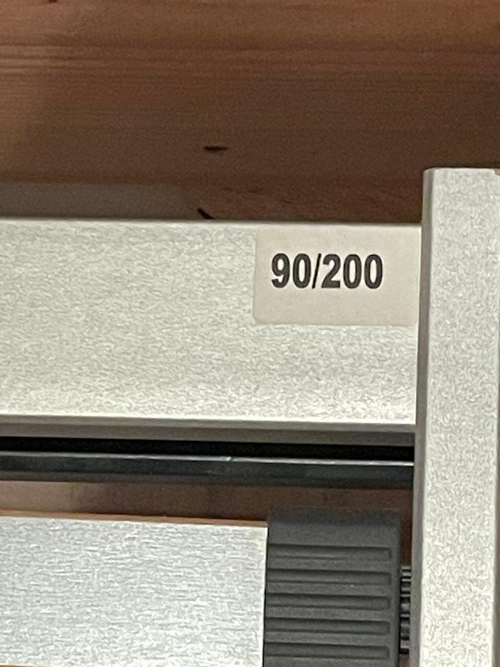 Stijgerhouten bed Bosflex electrische lattenbodem tempur, Huis en Inrichting, Slaapkamer | Bedden, Zo goed als nieuw, Tweepersoons