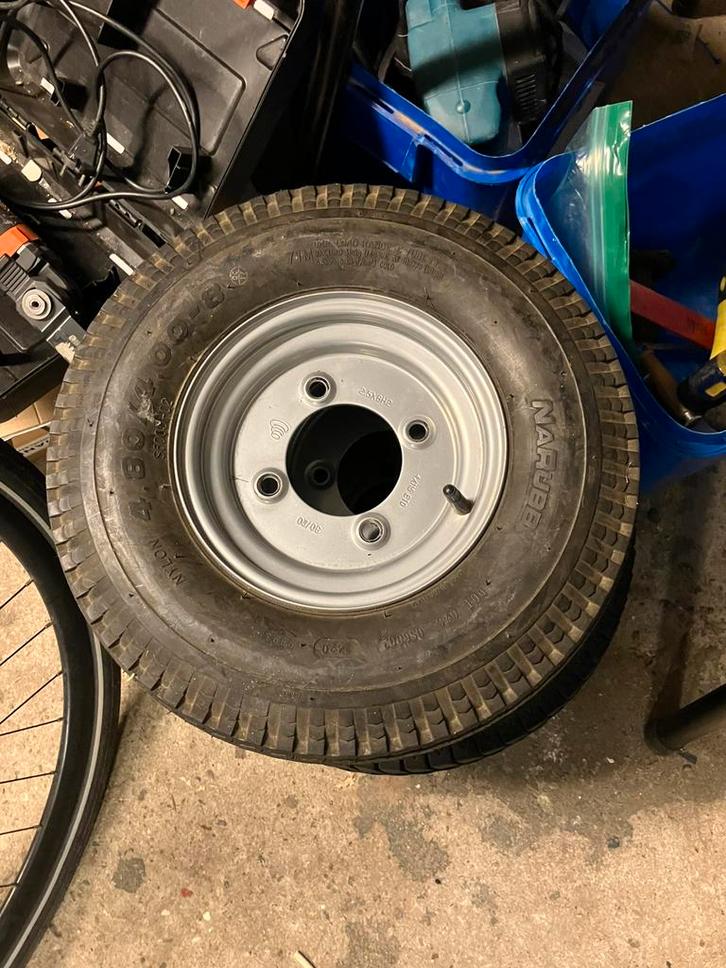 Nieuwe banden op velgen 4.80x4.00-8 60/100/4/0 71m, Auto diversen, Aanhangwagen-onderdelen, Nieuw, Ophalen