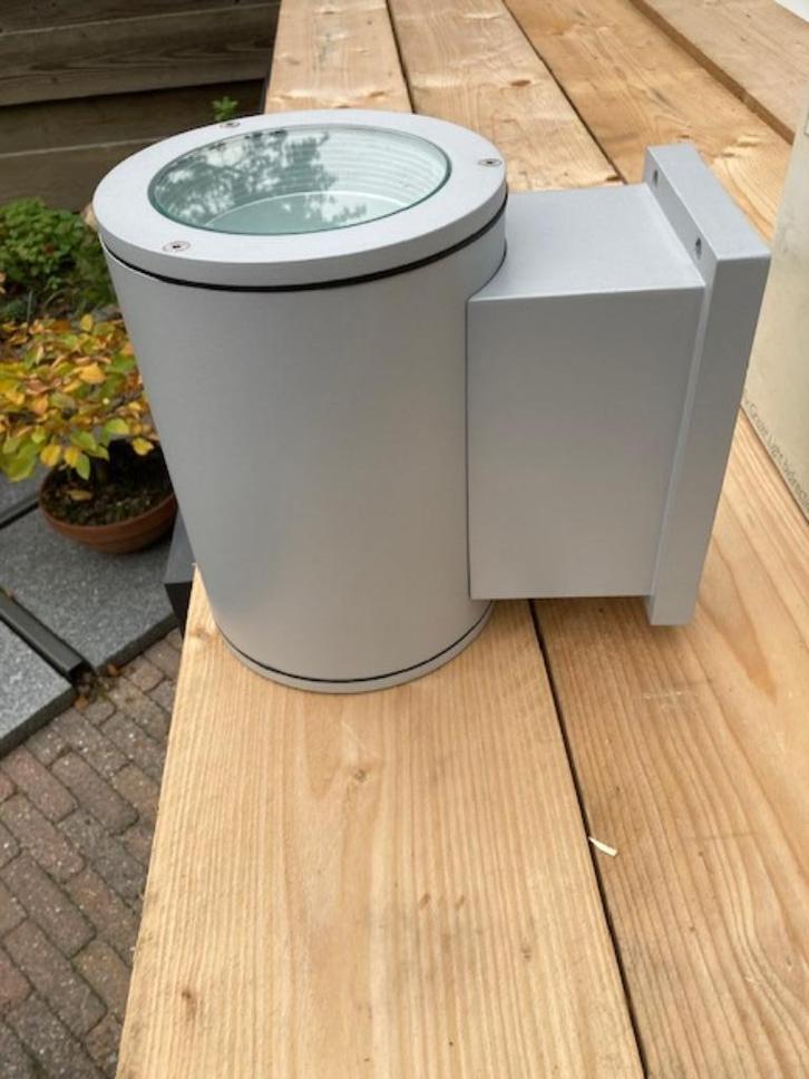 Philips muurlamp, industriële lamp, grazer light up en down, Huis en Inrichting, Lampen | Overige, Nieuw, Ophalen