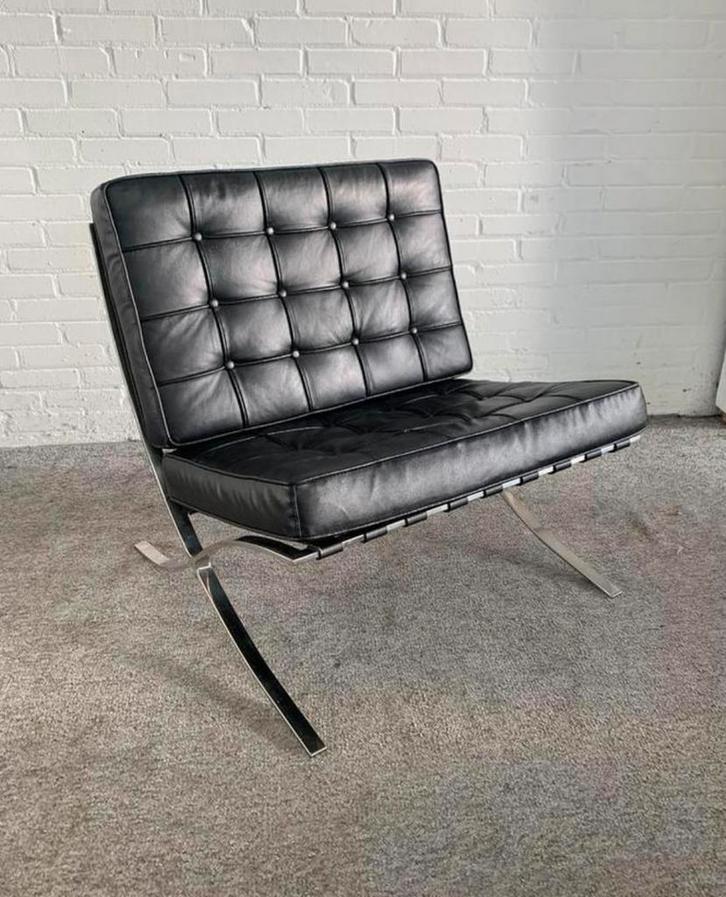 Zwarte leren Barcelona Chair fauteuil goede vintage staat., Huis en Inrichting, Fauteuils, Ophalen of Verzenden