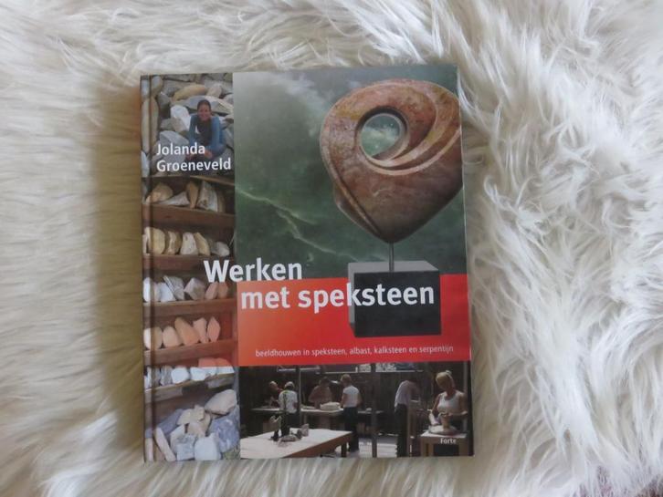 Werken met speksteen, Boeken, Hobby en Vrije tijd, Gelezen, Overige onderwerpen, Ophalen of Verzenden