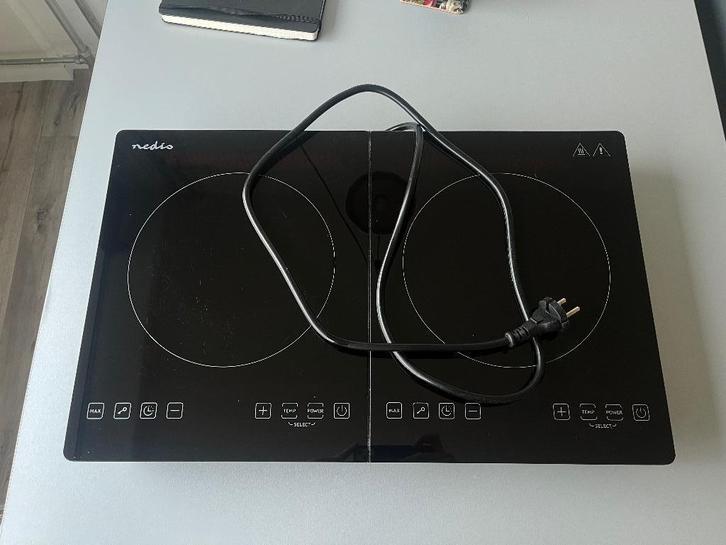 Induktionskochfeld, Witgoed en Apparatuur, Fornuizen, Gebruikt, Vrijstaand, Inductie, 3 kookzones of minder, Minder dan 85 cm