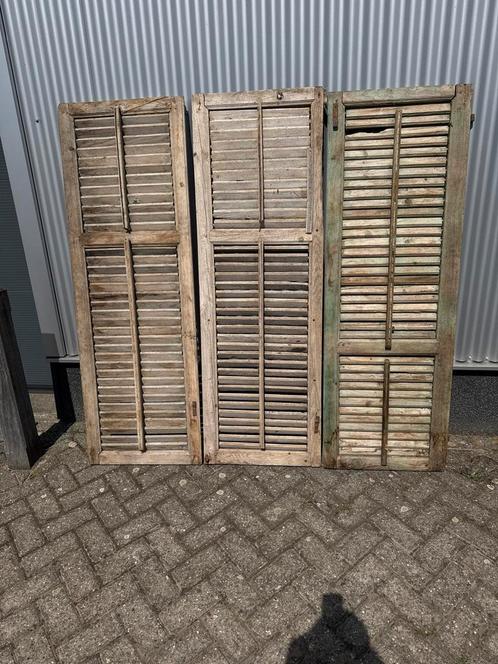 Oude Houten Luiken met Lamellen, Huis en Inrichting, Stoffering | Gordijnen en Lamellen, Gebruikt, 150 tot 200 cm, 50 tot 100 cm