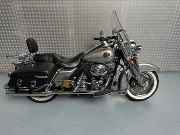 Harley Davidson FLHRC Road King Classic 2008 beschikbaar voor biedingen