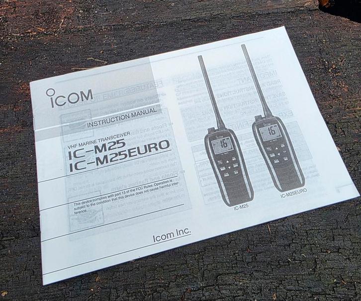Icom IC-M25EURO Marifoon - Nieuwstaat, Watersport en Boten, Navigatiemiddelen en Scheepselektronica, Nieuw, Radio, Ophalen of Verzenden