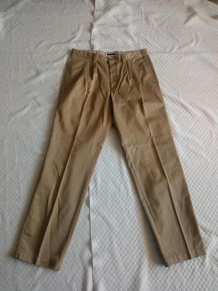 Docker Khaki Chino 38/34 Nieuw, Kleding | Heren, Broeken en Pantalons, Nieuw, Overige maten, Groen, Verzenden