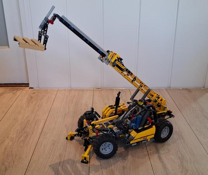 Lego Technic 8295 Telescopische heftruck, Kinderen en Baby's, Speelgoed | Duplo en Lego, Zo goed als nieuw, Lego, Complete set