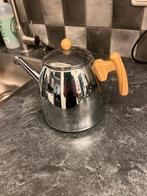 Theepot, Ophalen, Zo goed als nieuw, Gietijzer, Koekenpan of Braadpan