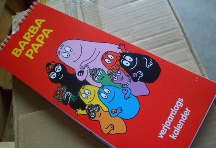 PARTIJ VERJAARDAGS KALENDER BARBAPAPA ROOD, Diversen, Rommelmarktspullen, Nieuw, Ophalen of Verzenden