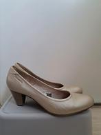 Dames pump champagne kleur, Tamaris mt 39 trouwschoenen, Ophalen of Verzenden, Zo goed als nieuw, Beige, Schoenen