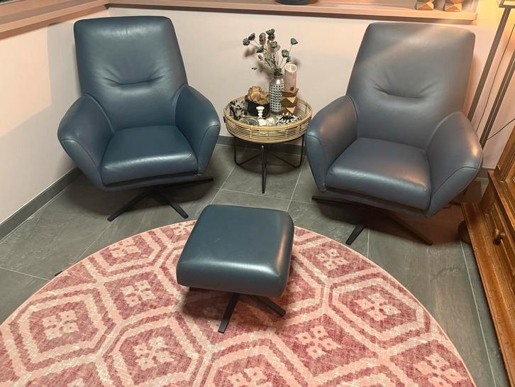 Lederen Fauteuils + Hocker - Set van 2, Huis en Inrichting, Fauteuils, Gebruikt, Leer, 75 tot 100 cm, Ophalen