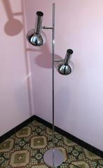 Chromen staande lamp met 2 kappen, vintage design, Ophalen of Verzenden, Zo goed als nieuw, Metaal, 150 tot 200 cm
