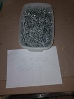 Schoeven 5x80 indoor, Doe-het-zelf en Verbouw, IJzerwaren en Bevestigingsmiddelen, Ophalen, Zo goed als nieuw, Schroeven