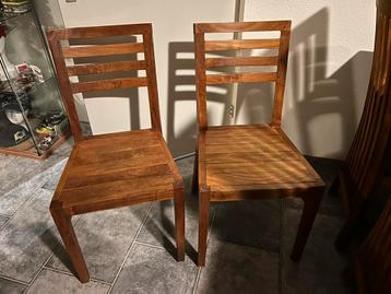 2 mooie teak houten stoelen teakhout voor een SPOTPRIJS!!! beschikbaar voor biedingen