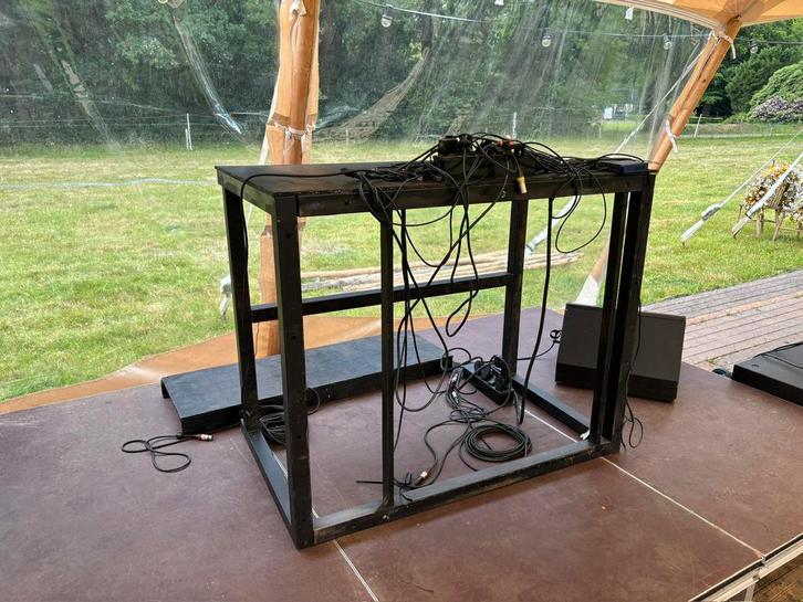 DJ tafel | DJ booth | DJ meubel | Draaitafel, Muziek en Instrumenten, Dj-sets en Draaitafels, Zo goed als nieuw, Overige merken