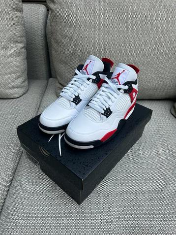 Nike Jordan 4 Retro Red Cement maat EU 43/US 9,5 beschikbaar voor biedingen