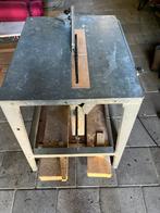 Zaagtafel. Verstelbaar blad., Ophalen, Cirkelzaag, 70 mm of meer, Zo goed als nieuw