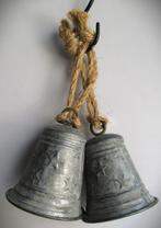 Kerstklok~Zinken Kerstklokjes~Kerstklok~Zink~2 stuks~, Diversen, Kerst, Ophalen of Verzenden, Zo goed als nieuw