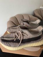 Yeezy 350 Zyon 44 2/3, Ophalen of Verzenden, Zo goed als nieuw, Overige kleuren