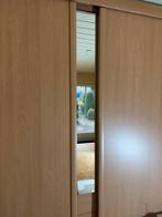 Nette kast - gratis af te halen, Huis en Inrichting, Kasten | Kledingkasten, Ophalen, Gebruikt, 200 cm of meer, 50 tot 75 cm