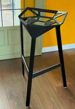 Magis Stool One zwart Konstantin Grcis barkruk, 1 kruk, Ophalen, Gebruikt, Metaal