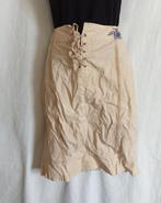 Mooie beige rok. Mt M, Kleding | Dames, Rokken, Beige, Knielengte, Maat 38/40 (M), Ophalen of Verzenden