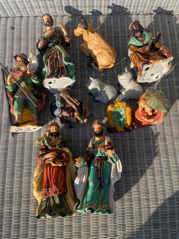 Kerststal figuren set beschikbaar voor biedingen