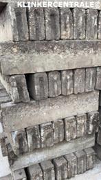 max 1.180 stuks gebruikte betonbanden 12x25x100cm, Tuin en Terras, Tegels en Klinkers, Bij dit gebruikte product niet meer te achterhalen.