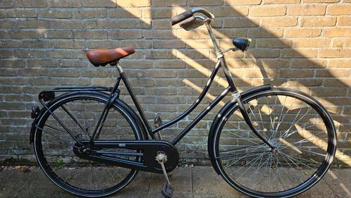 Oma dames fiets met veel nieuwe onderdelen, Fietsen en Brommers, Fietsen | Dames | Omafietsen, Gebruikt, Ophalen