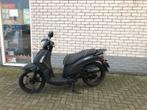 MOOIE  KYMCO PEOLPE S 45KM BROM MAT ZWART 2017 8.000, Fietsen en Brommers, Scooters | Kymco