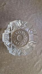 zware kristallen asbak gegraveerd, Ophalen of Verzenden