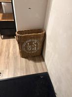 Rieten paraplubak, Ophalen, Riet