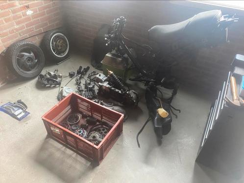 Gilera runner 180cc + motorblok onderdelen stickers NU €1500, Motoren, Tuning en Styling, Ophalen