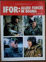 IFOR : Allied Forces in Bosnia - Uniformering & Voertuigen, Verzamelen, Militaria | Algemeen, Verzenden, Landmacht, Nederland