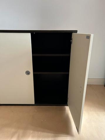 Ikea Effektiv kast bruin witte deuren - afbeelding 2