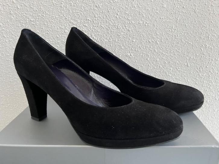 NIEUW Lilian pumps plateau zwart 8828 maat 41, Kleding | Dames, Schoenen, Nieuw, Pumps, Zwart, Verzenden