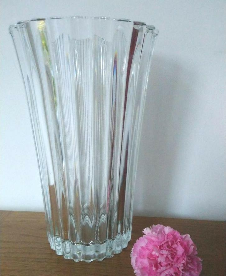 Athena vaas Cristal d'Arques France 24 cm hoog, Huis en Inrichting, Woonaccessoires | Vazen, Gebruikt, Overige kleuren, Minder dan 50 cm