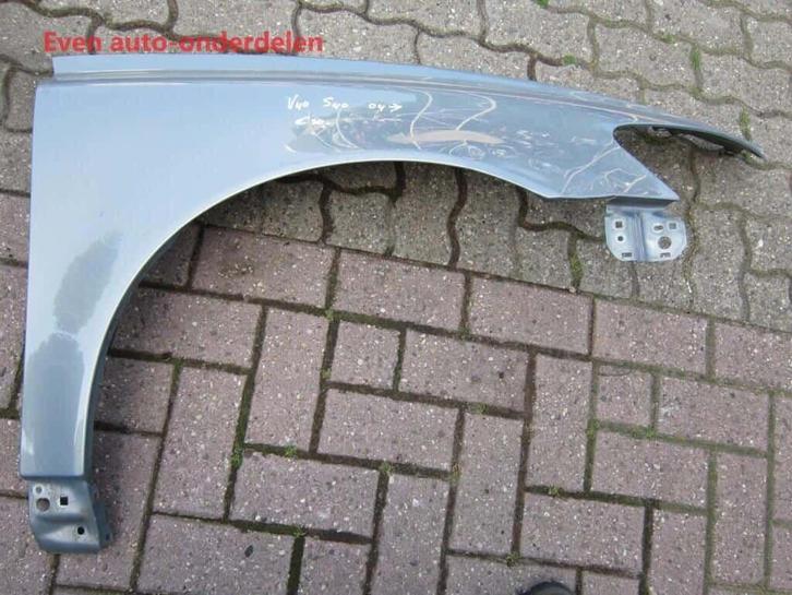 rechter voorscherm V50, Auto-onderdelen, Carrosserie en Plaatwerk, Spatbord, Gebruikt, Ophalen of Verzenden