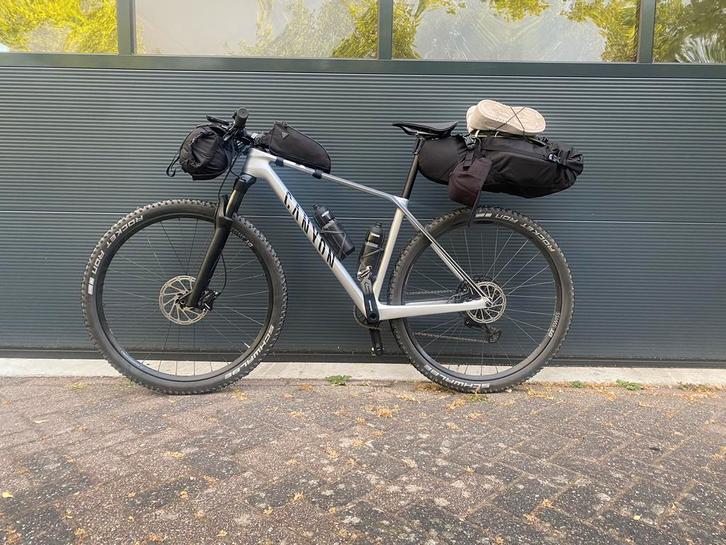 Bikepack tassen te huur v.a. 5,- Erop uit? Ga bikepacken, Fietsen en Brommers, Fietsaccessoires | Fietstassen, Ophalen of Verzenden